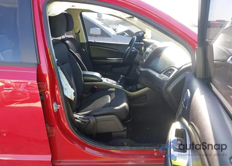 2017 Dodge Journey Sxt Awd z USA, uszkodzony, nr VIN 3C4PDDBG9HT577855